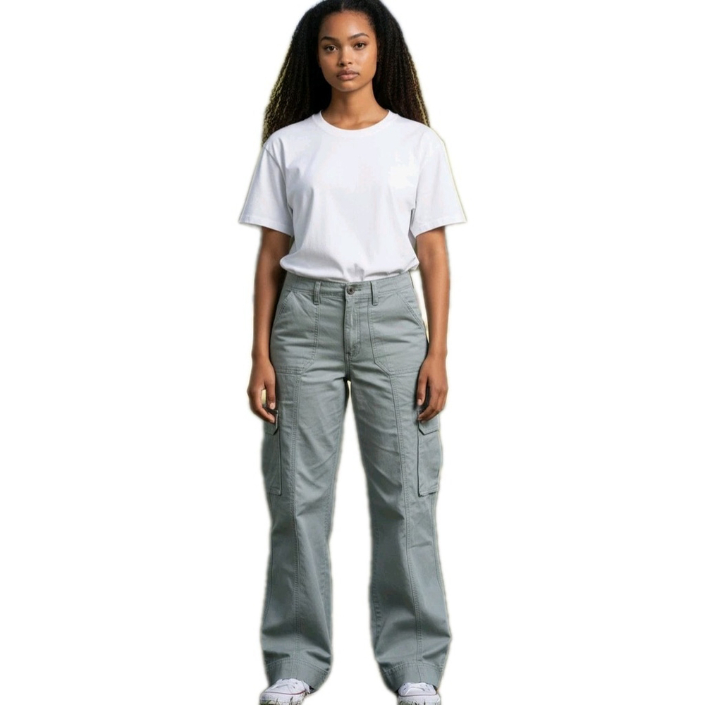 Abercrombie & Fitch Straight Leg Cargo Pants in Light Gray